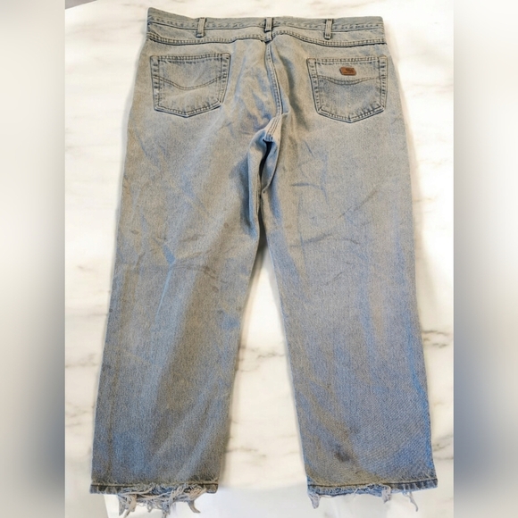 Carhartt distressed light wash denim jeans - Picture 2 of 9